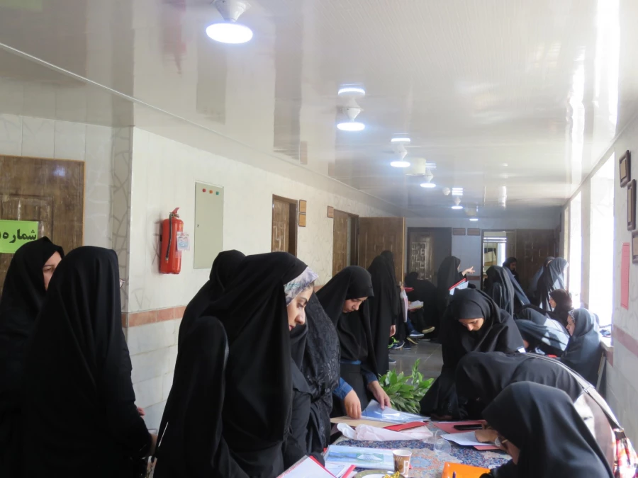 ثبت نام و پذیرش دانشجو معلمان جدیدالورود در دانشگاه فرهنگیان یزد
 2