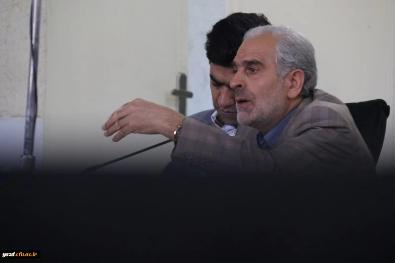 نشست مدیران دانشگاه فرهنگیان یزد با مشاوران پردیس های استان 8