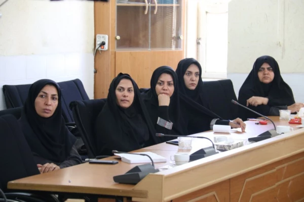 نشست مدیران دانشگاه فرهنگیان یزد با مشاوران پردیس های استان 11