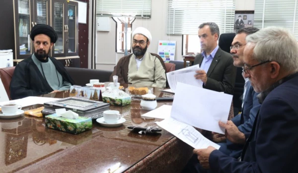 نشست مشترک مسئولین دبیرخانه بینش مطهر استان با مسئولین دانشگاه فرهنگیان استان یزد  8