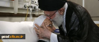 عیادت رهبر انقلاب اسلامی از حضرت آیت الله مکارم شیرازی