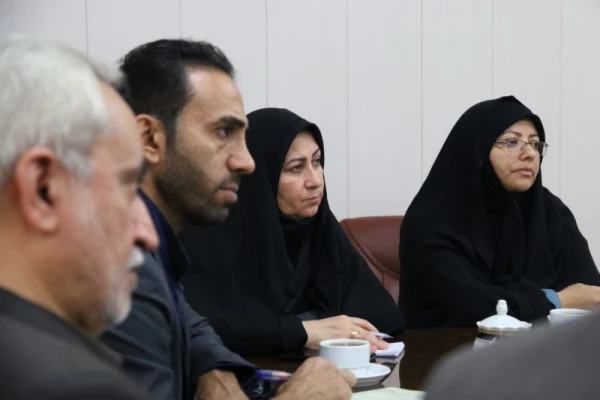 نشست مسئولان هلال احمر استان با مسئولین دانشگاه فرهنگیان یزد 5