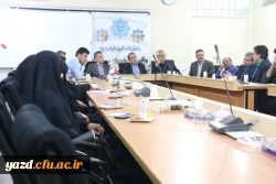 نشست سرپرست دانشگاه فرهنگیان یزد با اعضای شورای صنفی پردیس های استان 4