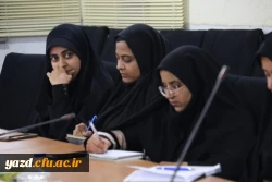 نشست سرپرست دانشگاه فرهنگیان یزد با اعضای شورای صنفی پردیس های استان 6