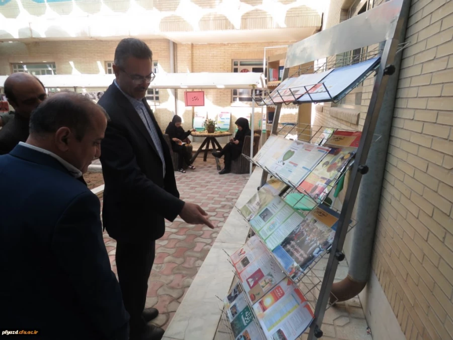 برگزاری نمایشگاه به مناسبت هفته سلامت روان 8