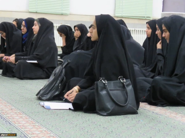 کارگاه آموزشی زندگی متعالی و ازدواج موفق با حضور دکتر درویش زاده 7