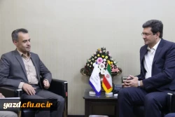 دیدار مدیر امور پردیس های استانی با فرماندار یزد 8