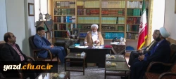 دیدار دکتر محمدی معاون فرهنگی و اجتماعی دانشگاه فرهنگیان با آیت الله ناصری نماینده ولی فقیه و امام جمعه یزد 3