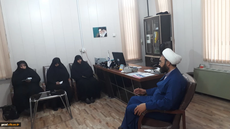 جلسه هماهنگی جهت اعزام مدرسان جهت برگزاری دوره های مهدویت (طرح تربیت معلم مهدوی)