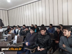 کارگاه پرورش اعتماد به نفس و تکنیک های افزایش آن و کارگاه رفتار های پرخطر ویژه دانشجومعلمان 3