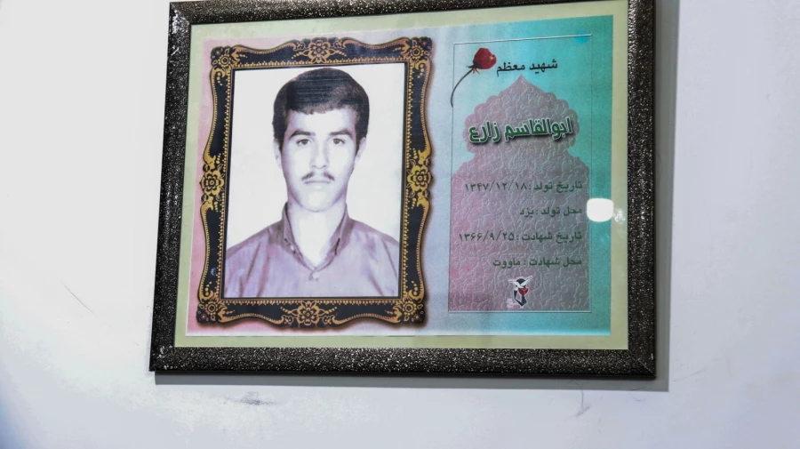 حضور سرپرست دانشگاه فرهنگیان یزد در منزل چهار شهید دفاع مقدس 5