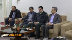 حضور سرپرست دانشگاه فرهنگیان یزد در منزل چهار شهید دفاع مقدس 6
