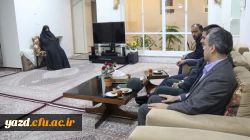 حضور سرپرست دانشگاه فرهنگیان یزد در منزل چهار شهید دفاع مقدس 7