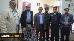 حضور سرپرست دانشگاه فرهنگیان یزد در منزل چهار شهید دفاع مقدس 11