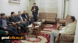 حضور سرپرست دانشگاه فرهنگیان یزد در منزل چهار شهید دفاع مقدس 12