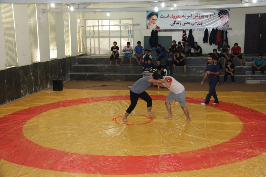 مسابقات کشتی پهلوانی 7