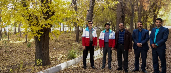 کاشت نهال به مناسبت یادبود شهدای 16 آذر 3