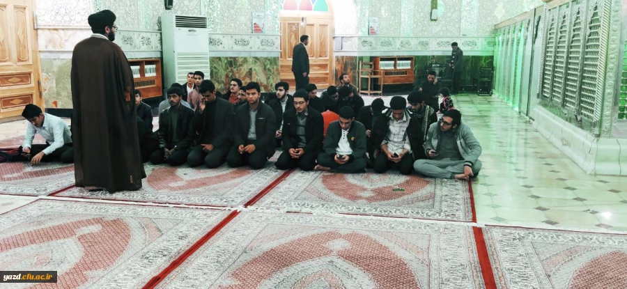  در سالروز وفات حضرت معصومه(س) اردوی دانشجویی قم – جمکران و کاشان برگزارشد. 8