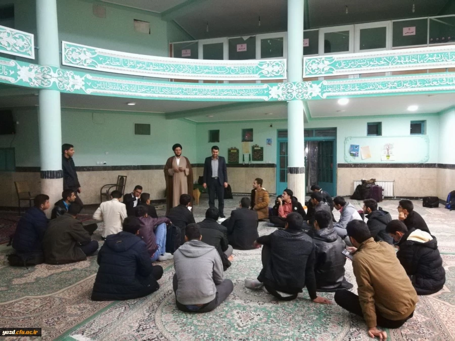 در سالروز وفات حضرت معصومه(س) اردوی دانشجویی قم – جمکران و کاشان ویژه دانشجو معلمان برادر برگزار شد. 4