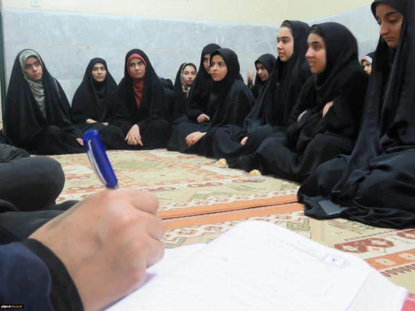 بازدید مسئولان دانشگاه از سرای دانشجویی الزهرا پردیس 7