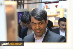 حضور فعال دانشگاه فرهنگیان استان یزد در نمایشگاه فن بازار 3
