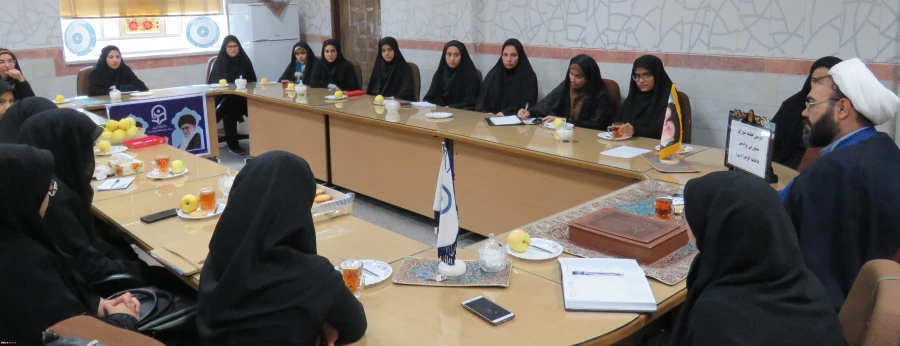 دومین جلسه شورای مشورتی دانشجومعلمان پردیس حضرت فاطمه الزهرا(س) 3