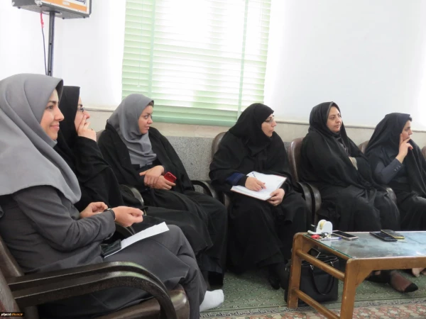 برگزاری تریبون آزاد دانشجویی با موضوع مطالبات دانشجویی 8