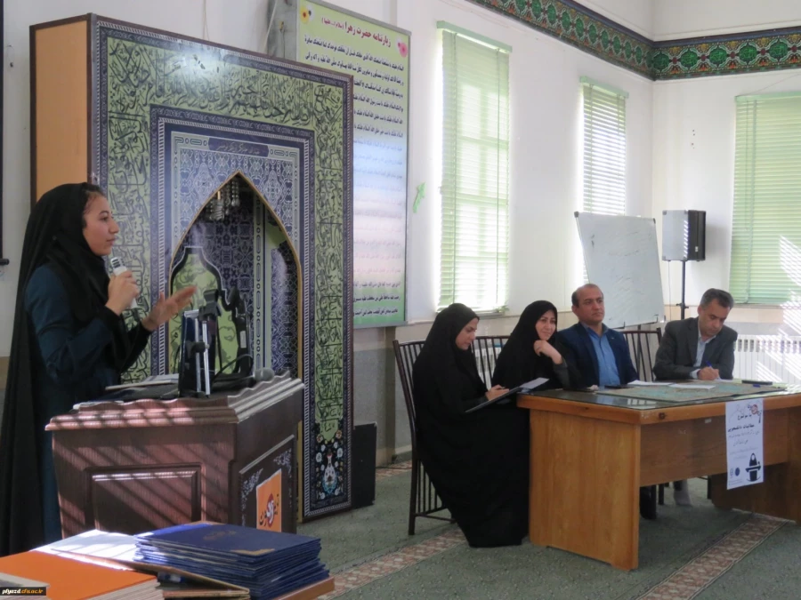 برگزاری تریبون آزاد دانشجویی با موضوع مطالبات دانشجویی 9