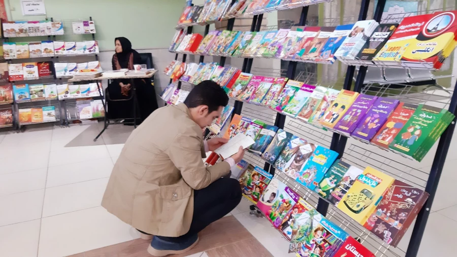 برگزاری نمایشگاه کتاب در پردیس های استانی دانشگاه فرهنگیان یزد 8