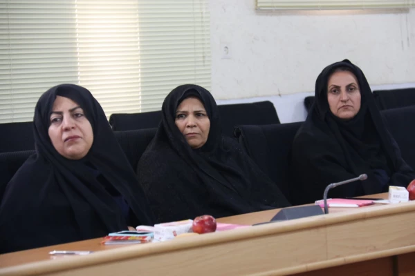 برگزاری انتخابات نماینده سرپرستان شبانه روزی دانشگاه فرهنگیان استان یزد 3