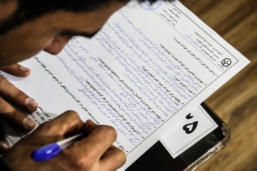 مدیر دانشگاه فرهنگیان یزد از حوزه امتحانات پردیس های استان بازدید کرد 4