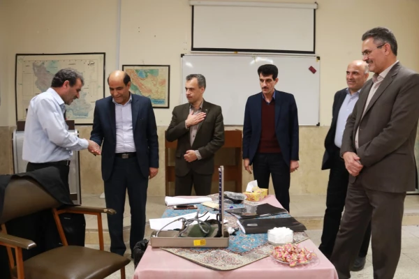 بازدید مدیر کل آموزش و پرورش استان یزد از روند مصاحبه پذیرفته شدگان آزمون مهارت آموزان ماده28 5