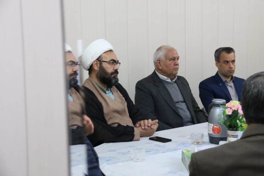 سومین جلسه هیئت مدیره بنیاد خیرین حامی دانشگاه فرهنگیان استان یزد 3