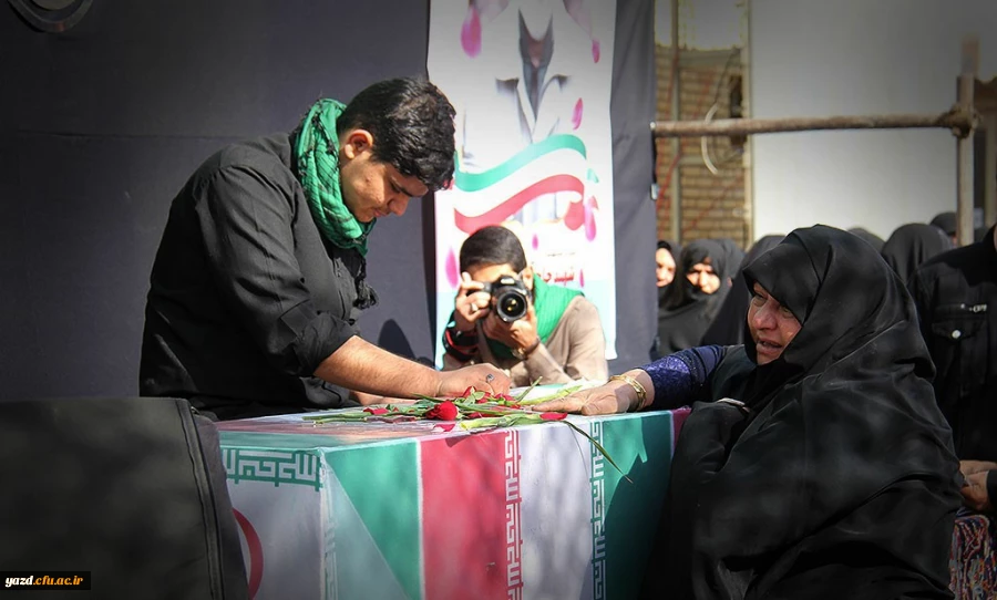 تشییع و تدفین شهید گمنام در دانشگاه فرهنگیان یزد 13