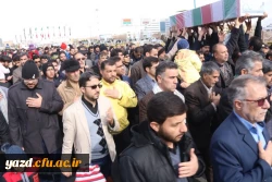 حضور مشاور ریاست دانشگاه و مدیر کل امور شاهد و ایثارگران دانشگاه فرهنگیان در مراسم تشییع و تدفین شهید گمنام دانشگاه فرهنگیان یزد 3