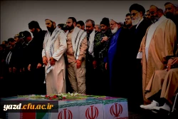 حضور مشاور ریاست دانشگاه و مدیر کل امور شاهد و ایثارگران دانشگاه فرهنگیان در مراسم تشییع و تدفین شهید گمنام دانشگاه فرهنگیان یزد 14