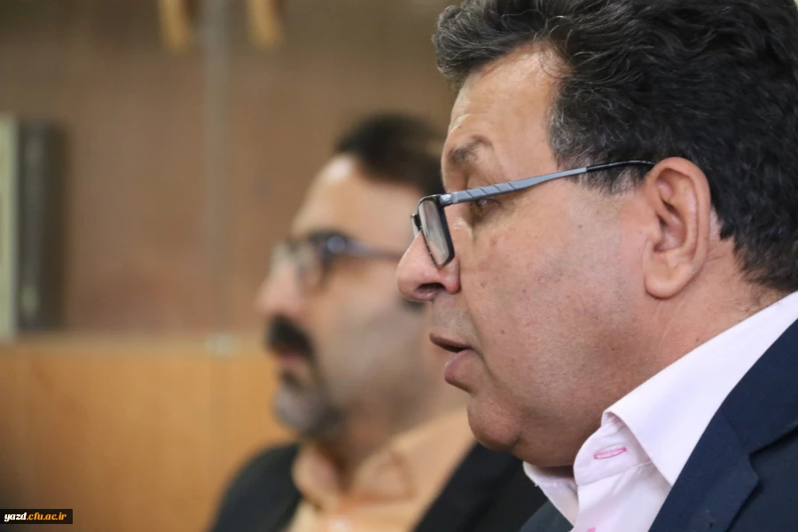 نشست علمی تخصصی با موضوع آسیب شناسی مکاتبات اداری دانشگاه فرهنگیان 10