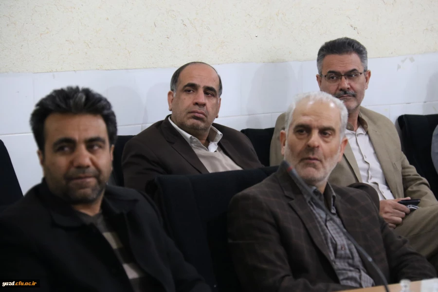 نشست علمی تخصصی با موضوع آسیب شناسی مکاتبات اداری دانشگاه فرهنگیان 8