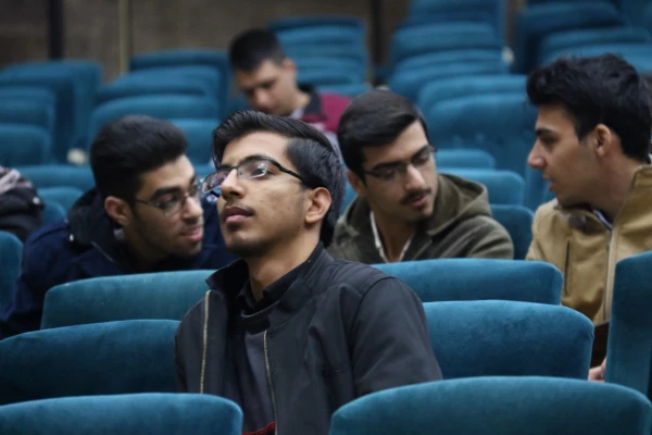 نشست پرسش و پاسخ دانشجویی 3