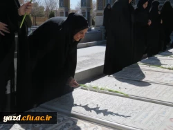  تجدید میثاق کارکنان و دانشجویان پردیس حضرت فاطمه الزهرا(س) با شهدا 9