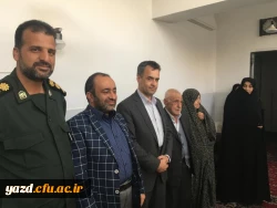 دیدار مدیر امور پردیس های استان یزد با خانواده چهار شهید دوران دفاع مقدس  6