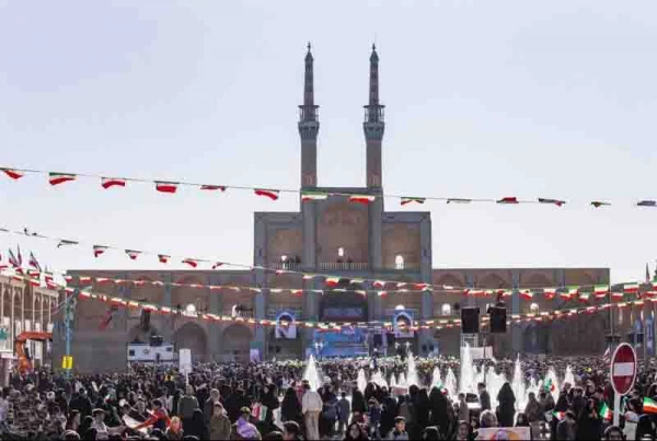  تجدید میثاق دانشجومعلمان و دانشگاهیان دانشگاه فرهنگیان یزد با حضور در راهپیمایی 22 بهمن 9