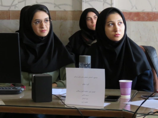 مناظره کلاسی دانشجویی در پردیس فاطمه الزهرا (س) برگزار شد 2