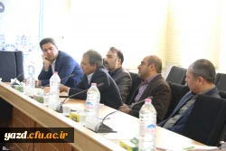 جلسه هم اندیشی بررسی نحوه برگزاری کلاس های آموزش مجازیی ویژه دانشجو معلمان
 3