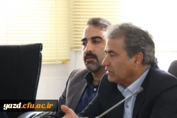 جلسه هم اندیشی بررسی نحوه برگزاری کلاس های آموزش مجازیی ویژه دانشجو معلمان
 4