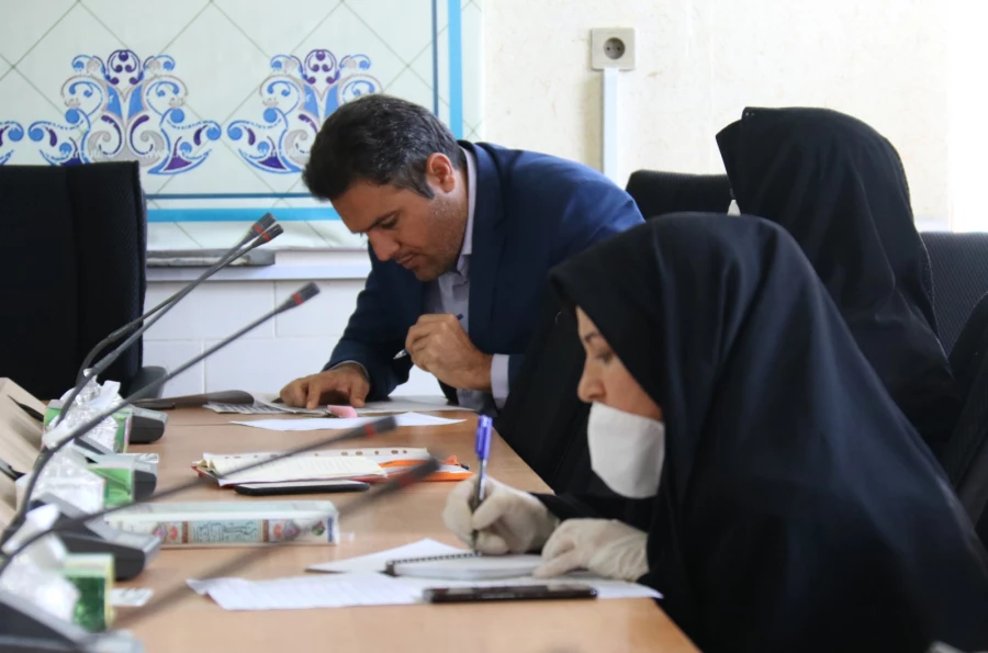 چهارمین جلسه شورای آموزشی دانشگاه فرهنگیان یزد ویژه دوران بیماری کرونا 5