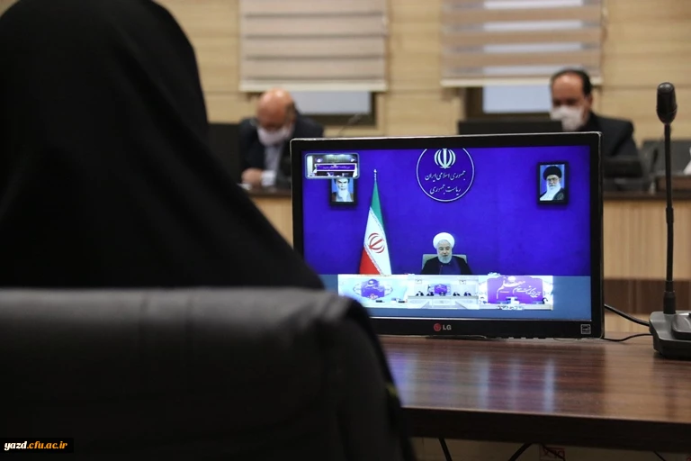 حضور سرپرست مدیریت امور پردیس های استان در آیین تجلیل از سه معلم شاخص استان 4