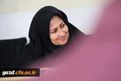 از سرکار خانم فاطمه سلطانی معاون محترم امور آموزشی، فرهنگی و پژوهشی پردیس حضرت فاطمه الزهرا(س) یزد تجلیل به عمل آمد 8