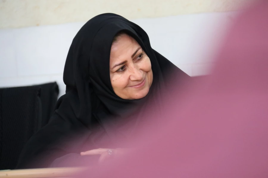 از سرکار خانم فاطمه سلطانی معاون محترم امور آموزشی، فرهنگی و پژوهشی پردیس حضرت فاطمه الزهرا(س) یزد تجلیل به عمل آمد 8