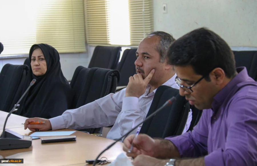دومین جلسه شورای آموزشی و پژوهشی دانشگاه فرهنگیان استان یزد 4